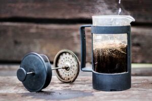 French Press Letting Grounds Through