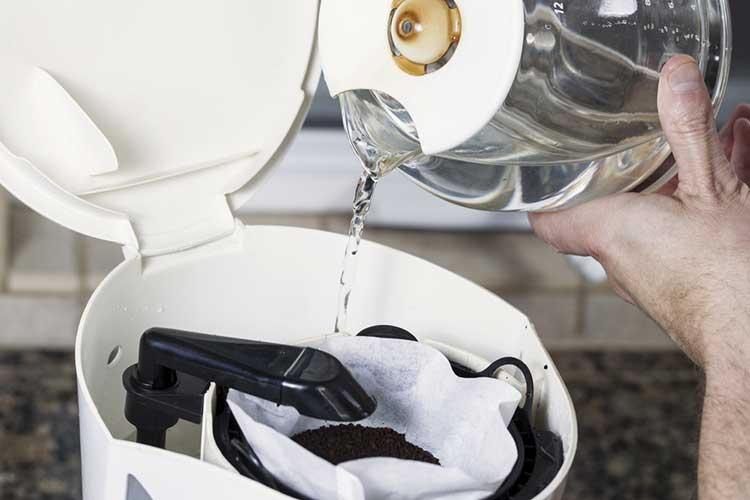 Do Coffee Makers Boil Water 