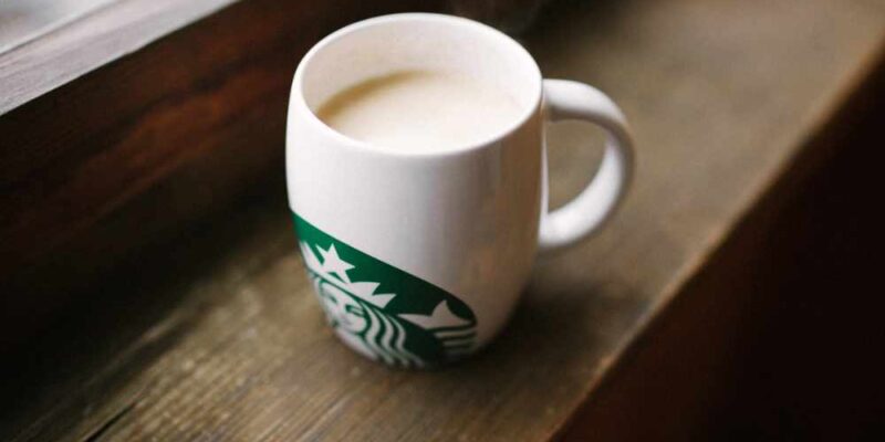 Our 8 Favorite Starbucks Lattes (Rated from Delicious to Brilliant)