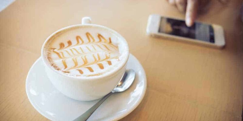 How to Make a Caramel Macchiato (The Starbucks Classic in your Own Home)