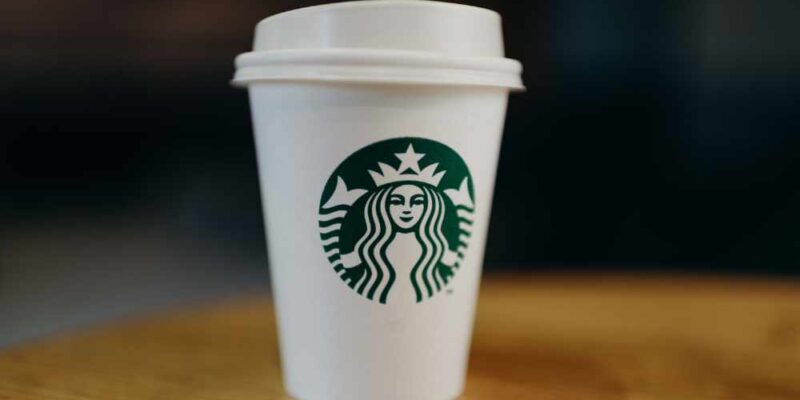 18 Keto Starbucks Drinks (A Guide To Enjoying Starbucks Drinks Keto-Style)